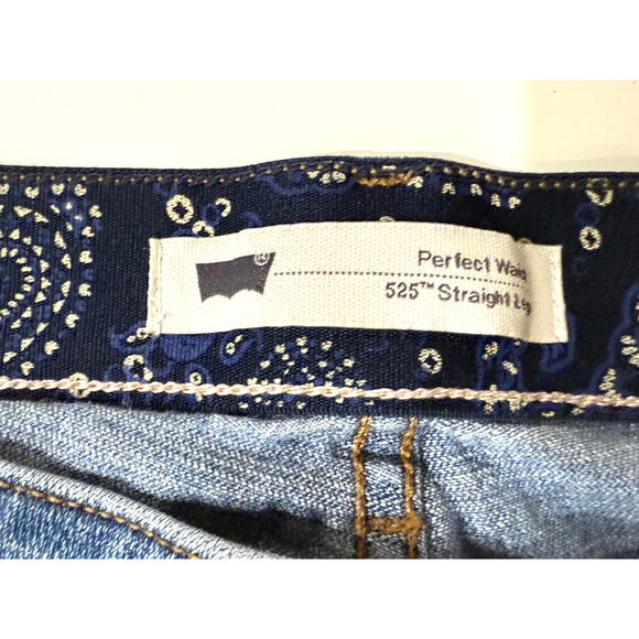 Levi's 525 Jeans Womens 32x32 Perfect Waist Straight Light Blue Wash Denim Y2K - Picture 2 of 6
